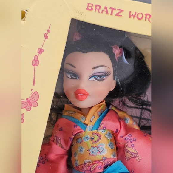 Bratz Tokyo collector - Picture 3 of 5